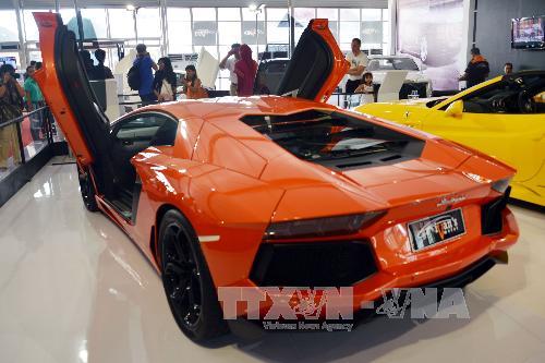 Nhãn hiệu ô tô thể thao siêu sang Lamborghini sẽ ở lại Italy 